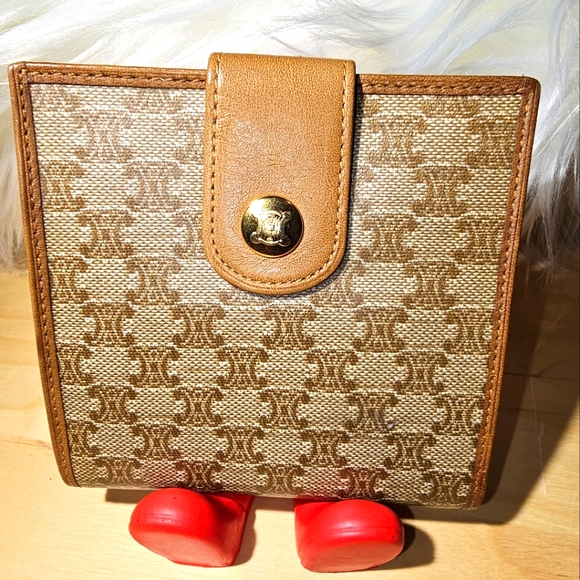 CELINE Macadam compact wallet (1-28-A127) - Picture 1 of 15